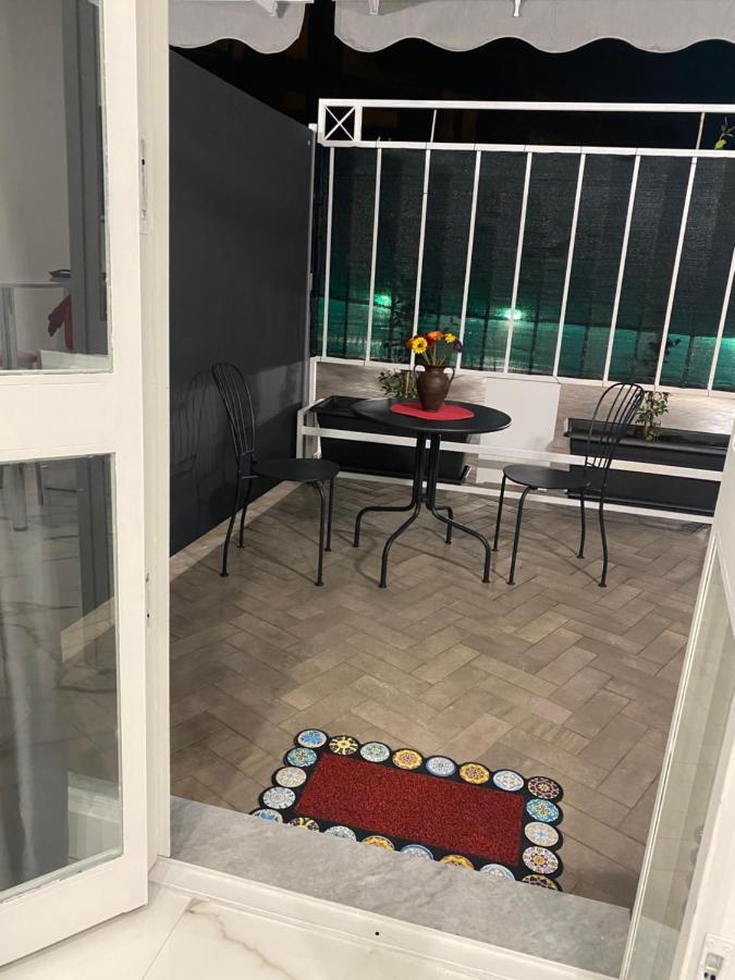 Terrazza Annunziata Hotel Napoli Bagian luar foto