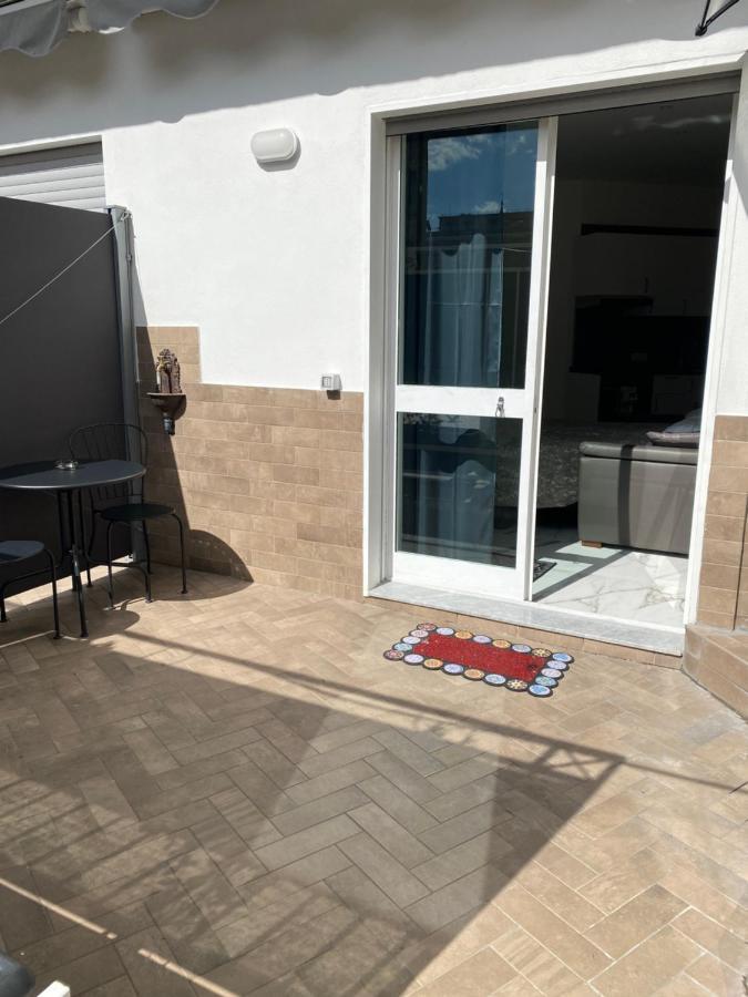 Terrazza Annunziata Hotel Napoli Bagian luar foto