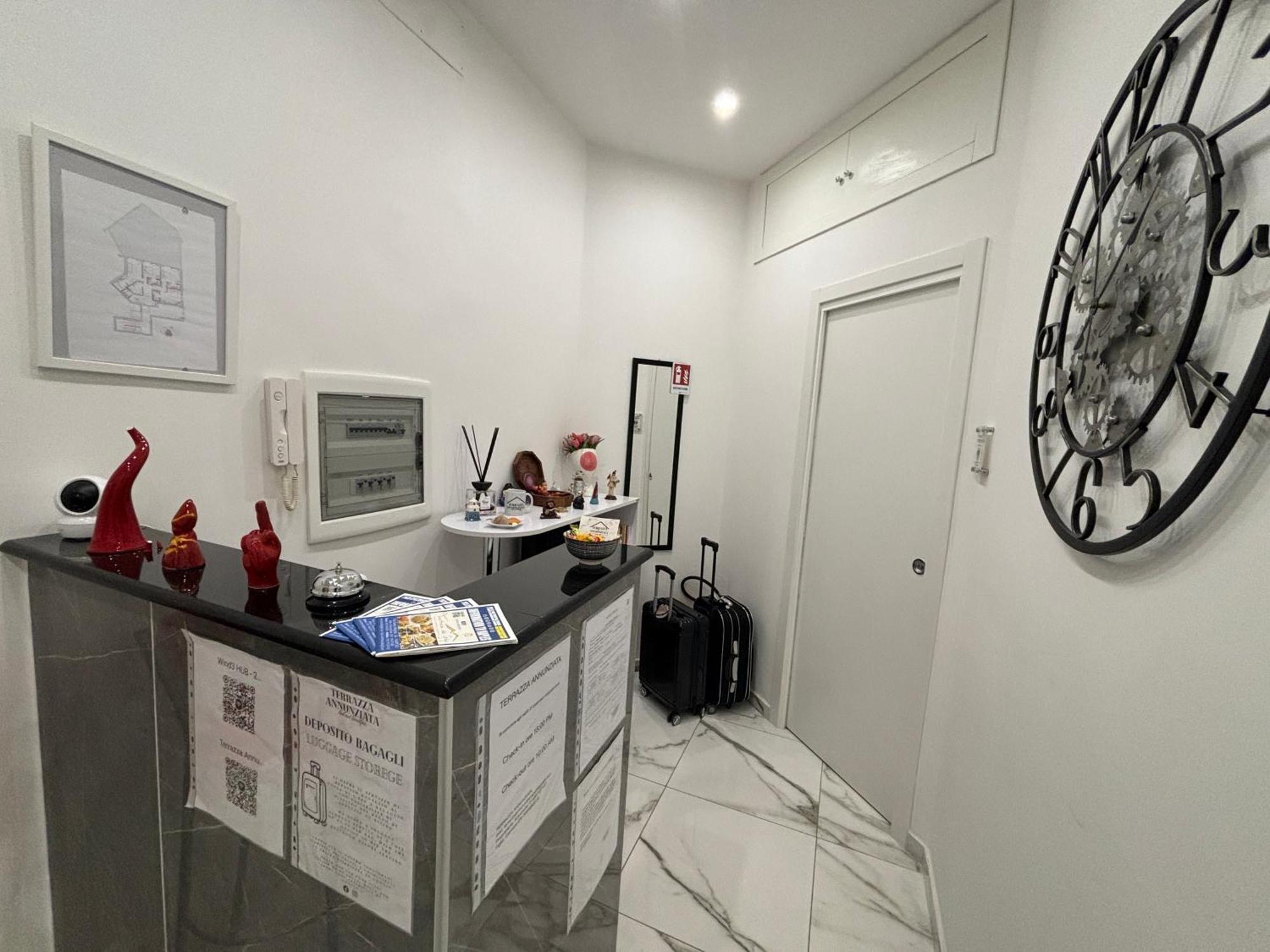 Terrazza Annunziata Hotel Napoli Bagian luar foto