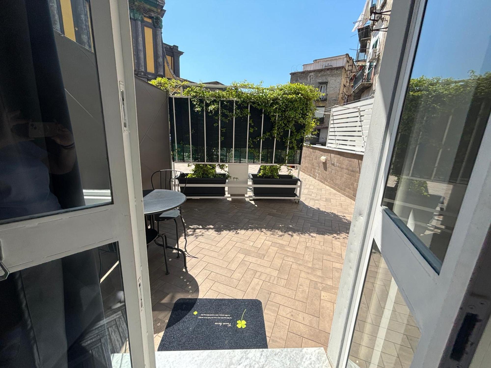 Terrazza Annunziata Hotel Napoli Bagian luar foto