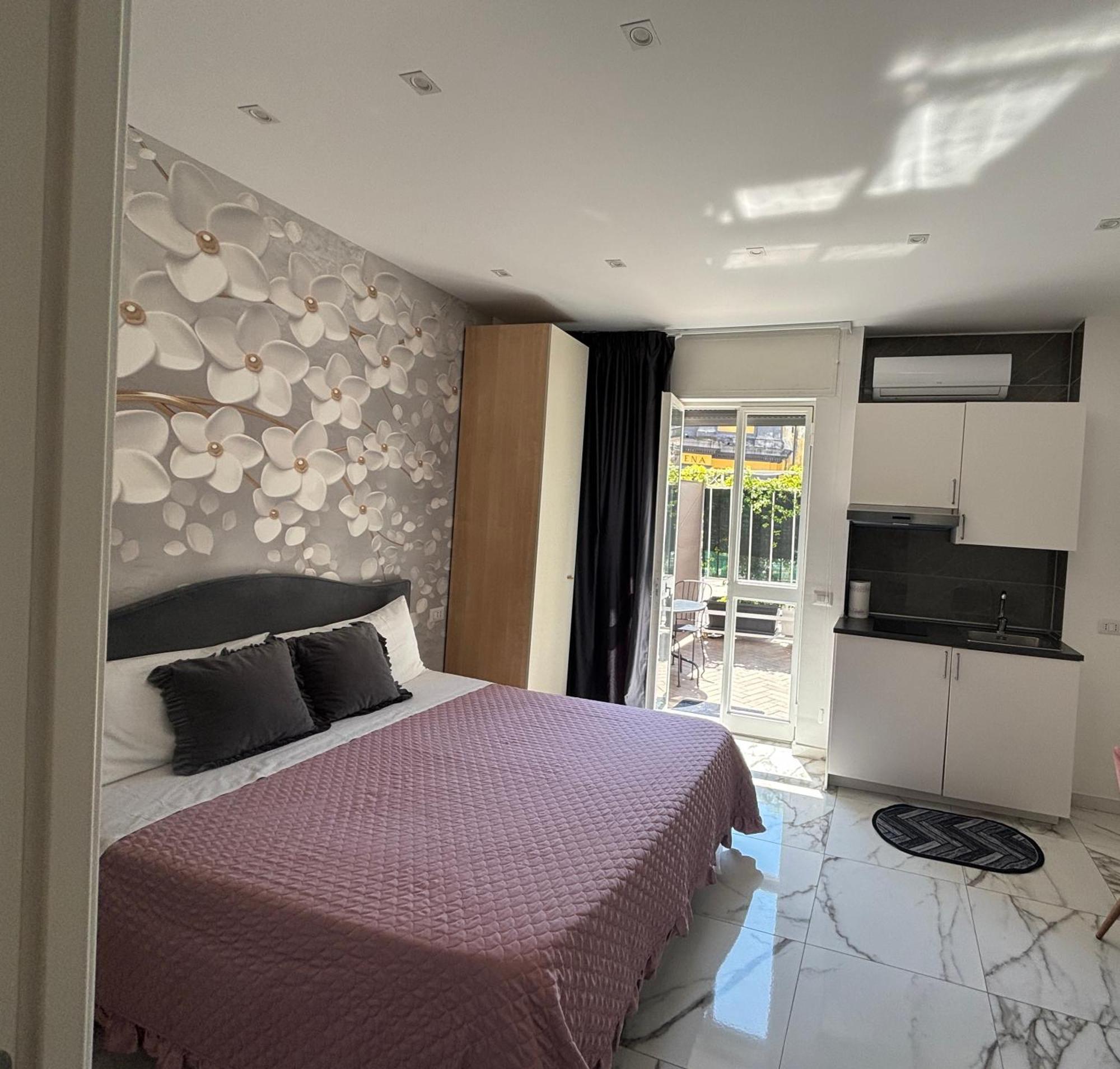 Terrazza Annunziata Hotel Napoli Bagian luar foto